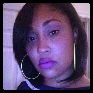 Meet your Posher, Indiah